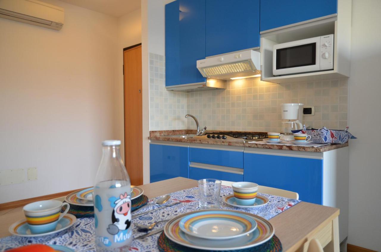 Villaggio Planetarium Resort Бибионе Екстериор снимка